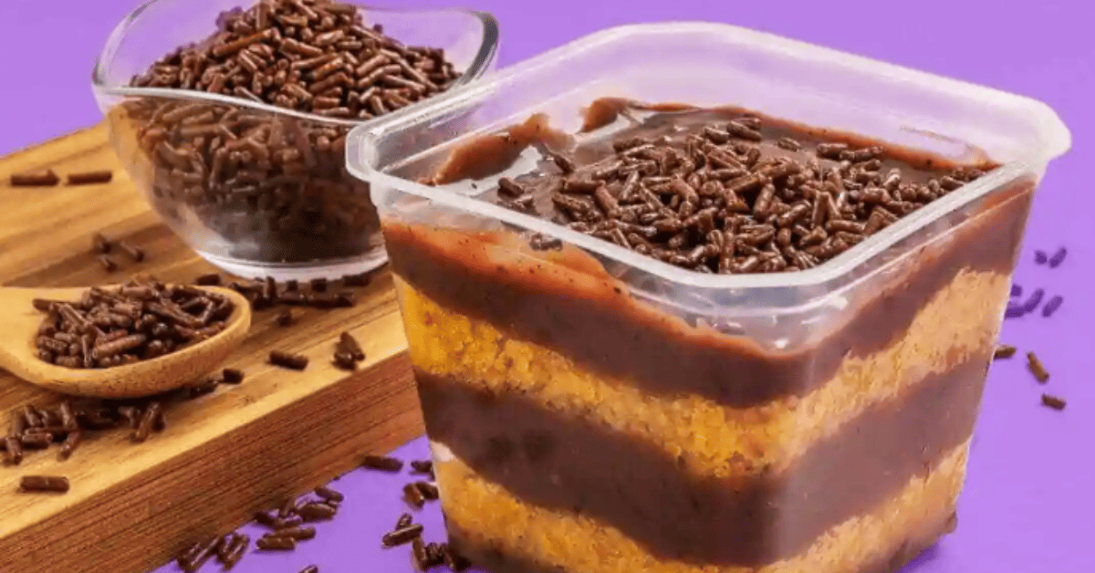 Bolo de Pote de Cenoura e Chocolate