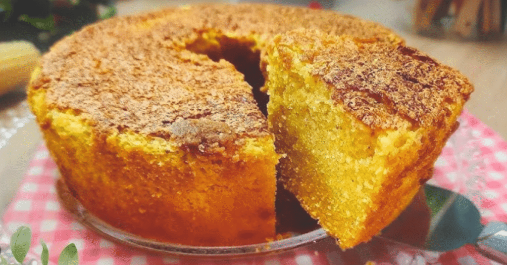 Receita de Bolo de Milho Simples | Fofinho, Caseiro e Cheio de Sabor